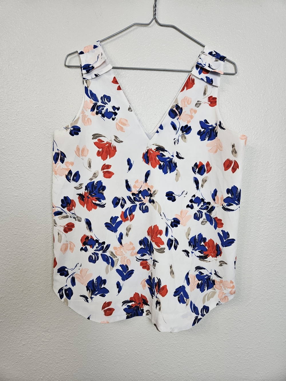 Banana Republic White Floral V-Neck Camisole with Blue & Red Blooms